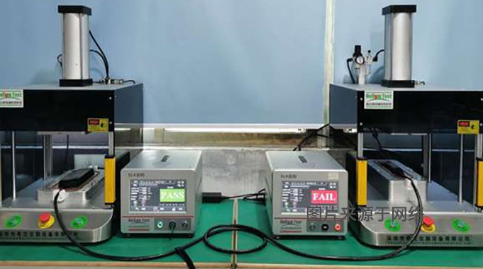 干式檢漏(測(cè)漏儀)-瑞.jpg 干式檢漏(測(cè)漏儀)-瑞.jpg